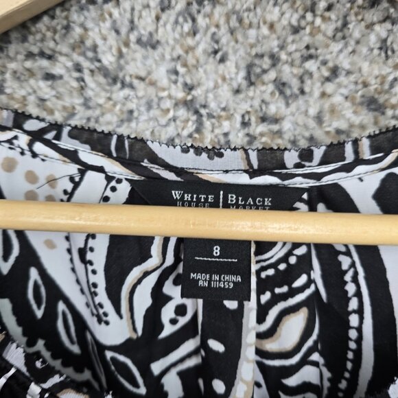 White House Black Market Top Womens 8 Black Paisely‎ Print Satin Blouse Casual - Picture 6 of 7